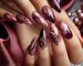 Maroon Marble Press-On Nails: A Fusion of Elegance and Convenience